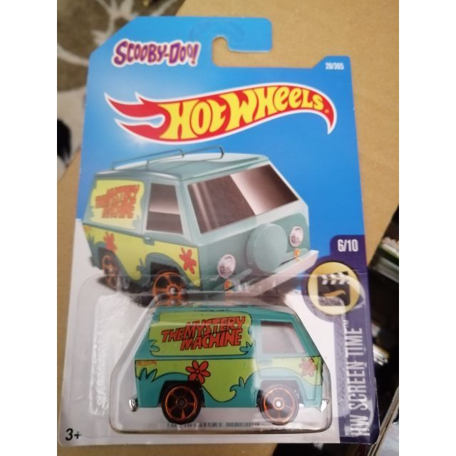 hot wheels scooby doo van