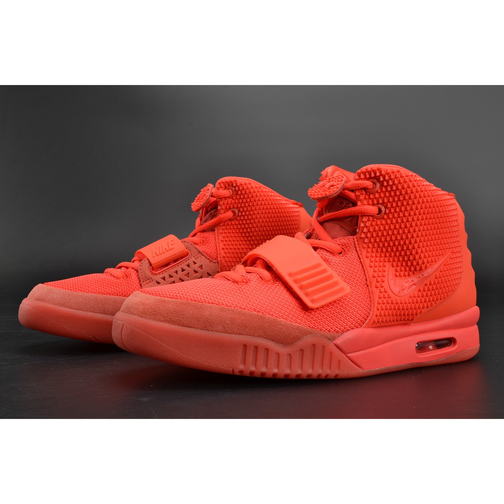 red october sneaker