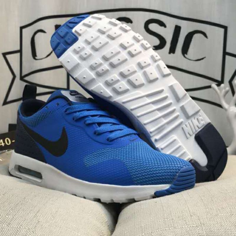 nike air nike wedge sneakers