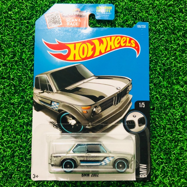 Hot wheels bmw 2002