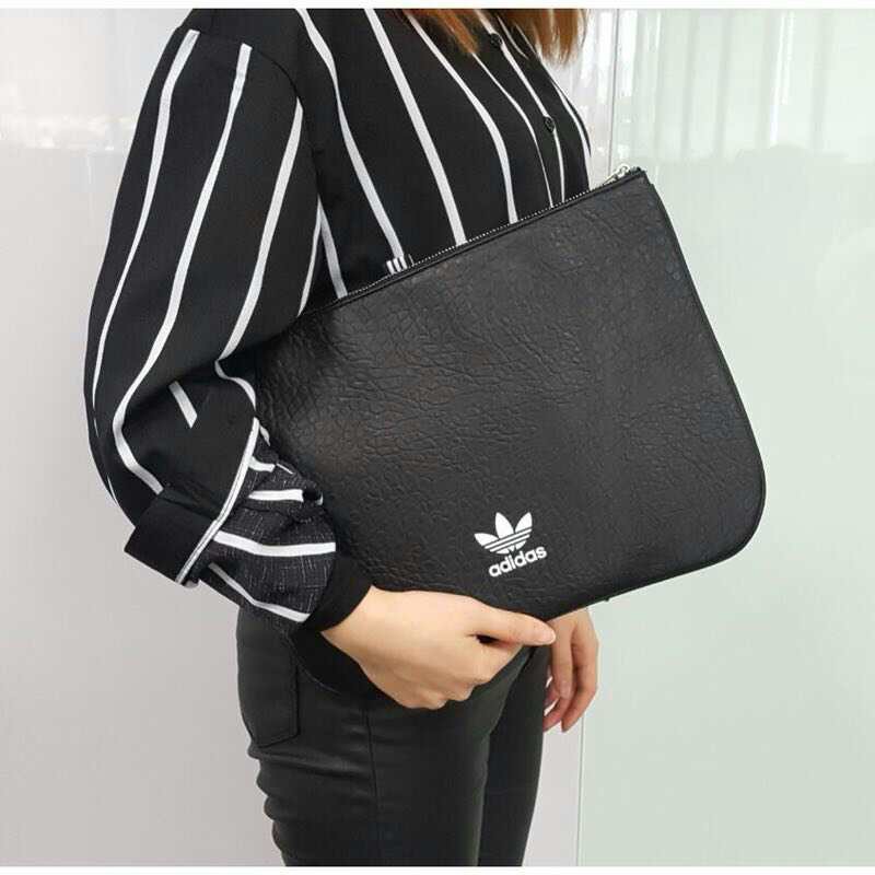 adidas sleeve bag