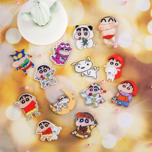 Japanese Creative Brooch Cartoon Cute Crayon Shin-Chan Merchandise Badge Pin