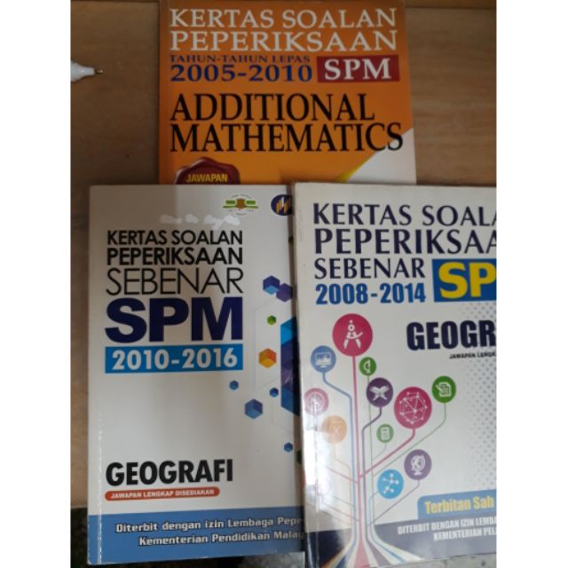 Buku Kertas Soalan Sebenar Spm Sejarah 2010 2016 Shopee Malaysia