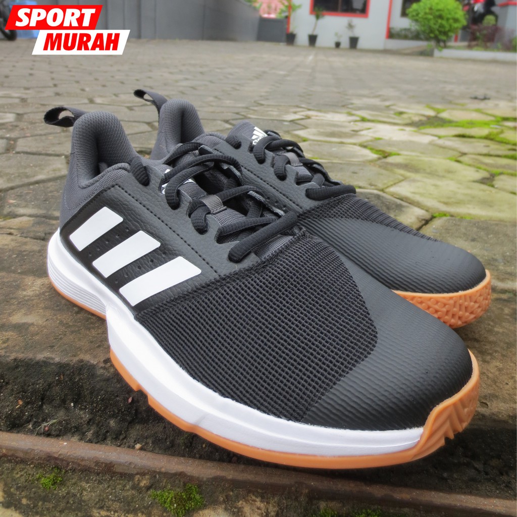 adidas essence badminton