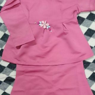 Baju kurung moden kanak2 KAIN EXCLUSIVE Kain Baju kurung moden kanak2 KAIN EXCLUSIVE Kain