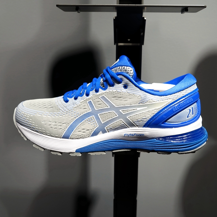 asics nimbus 21 lite