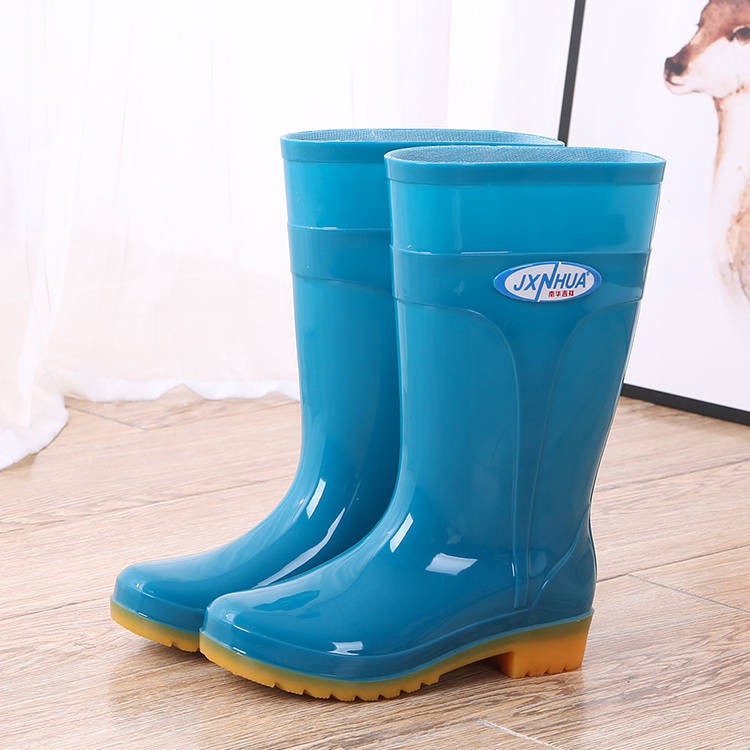 female rain boots