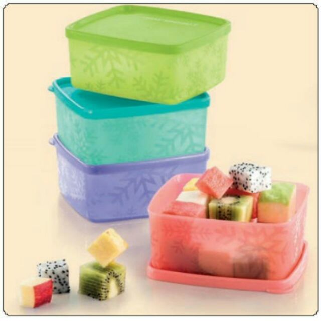 Tupperware: Snowflake Square Round (1) / (4)