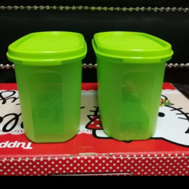 Tupperware  mm oval green (2)clearance