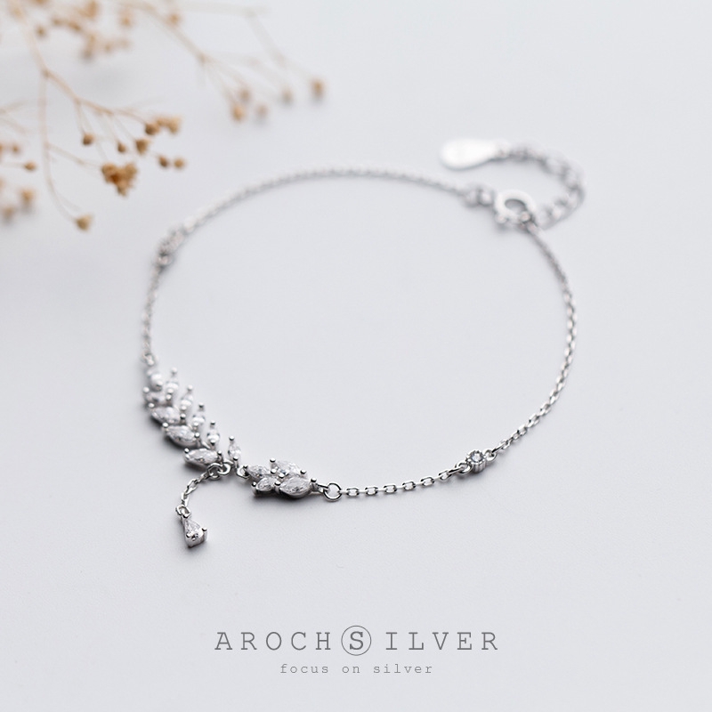 female silver bracelets