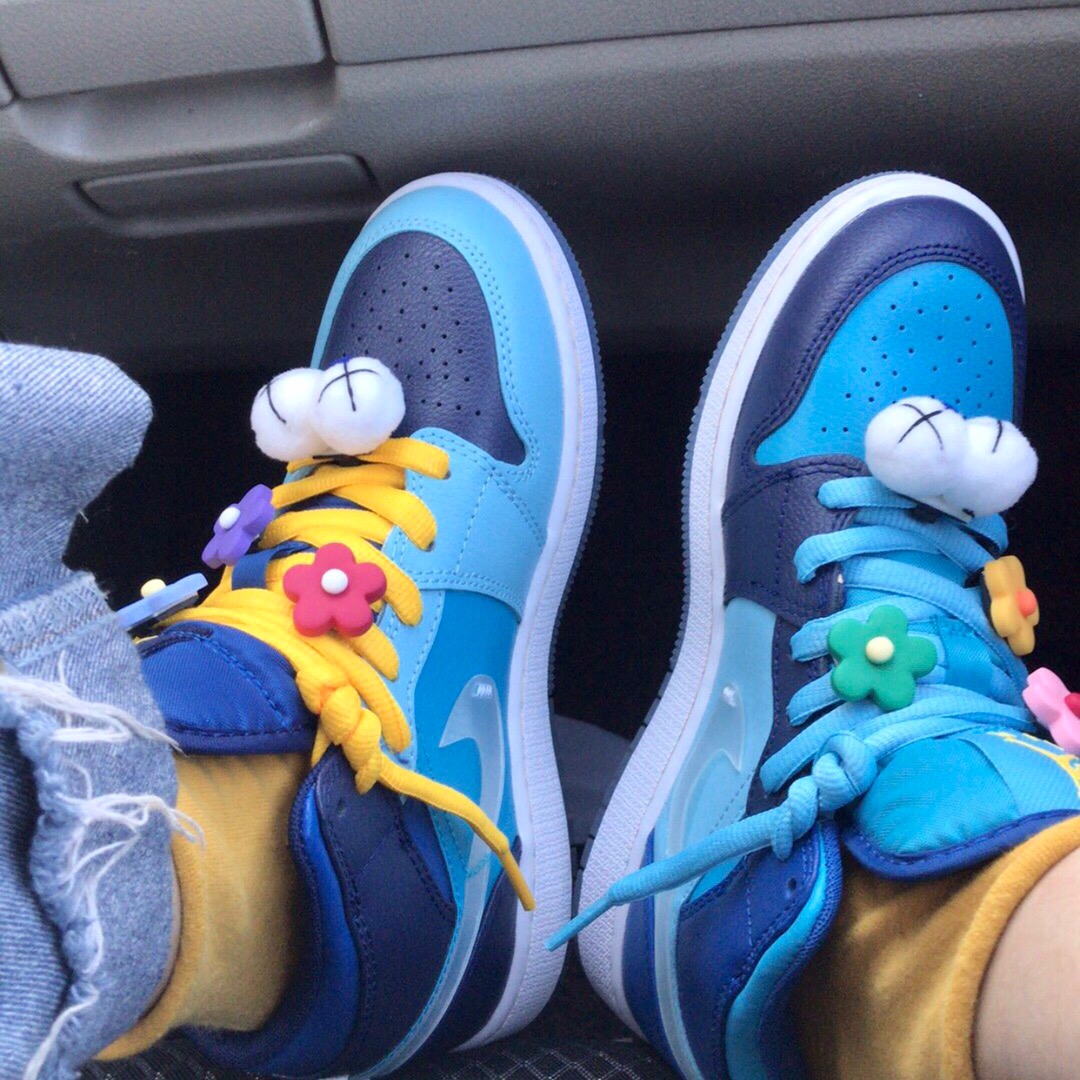 air jordan 1 ice blue bottom