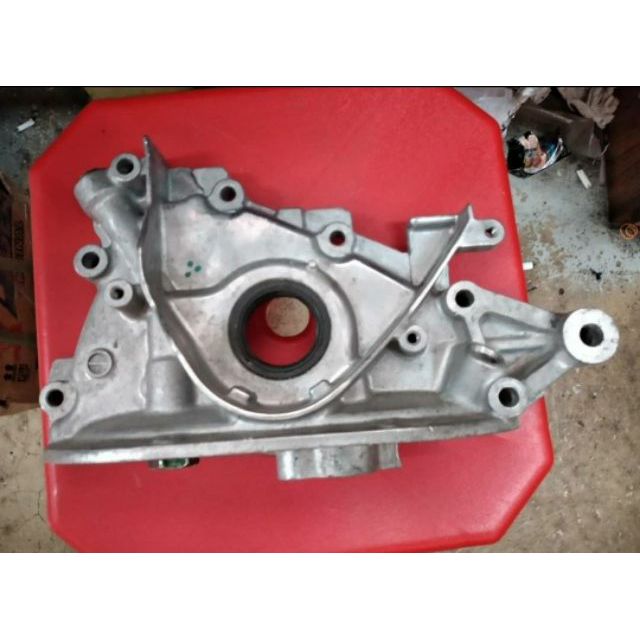 Proton Wira 1 6 Oil Pump Assy 100 Ori 1211a066 Shopee Malaysia