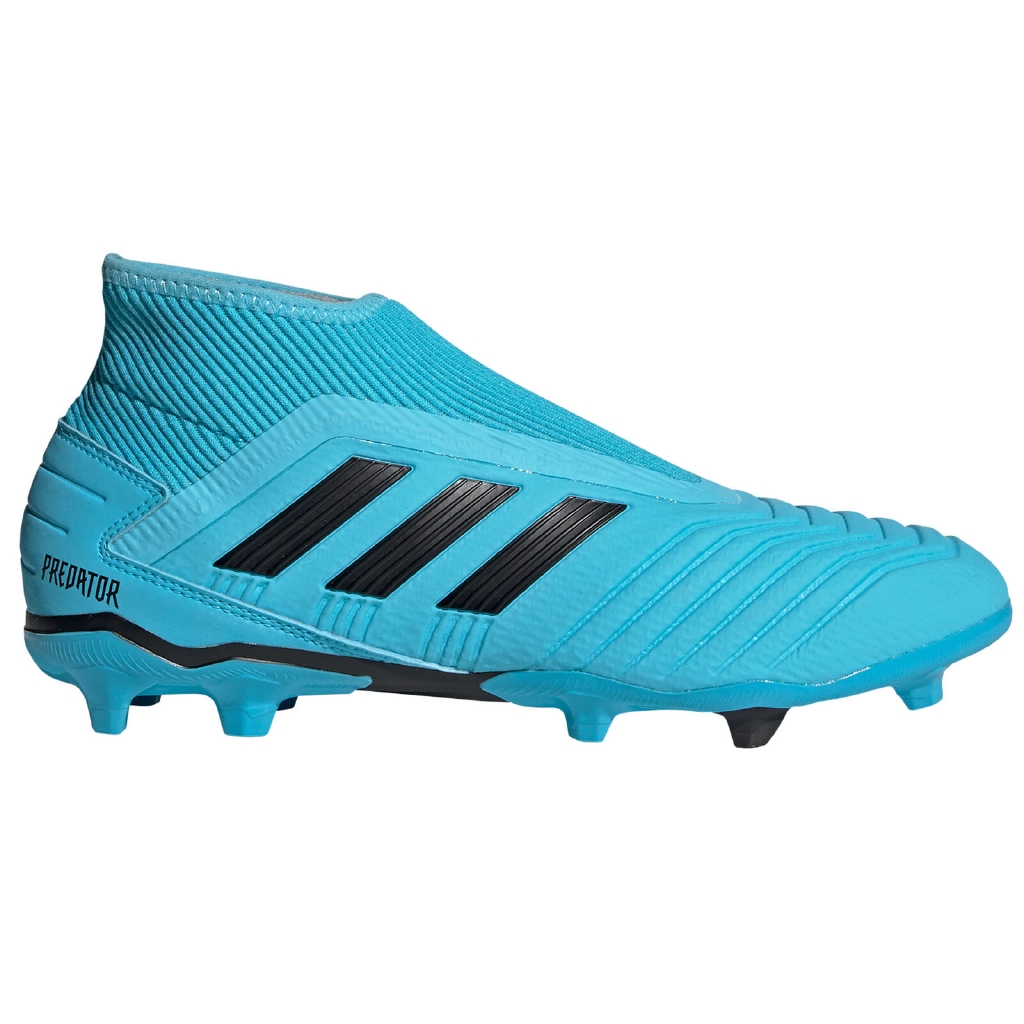 mens laceless football boots