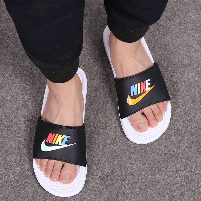 nike men's benassi