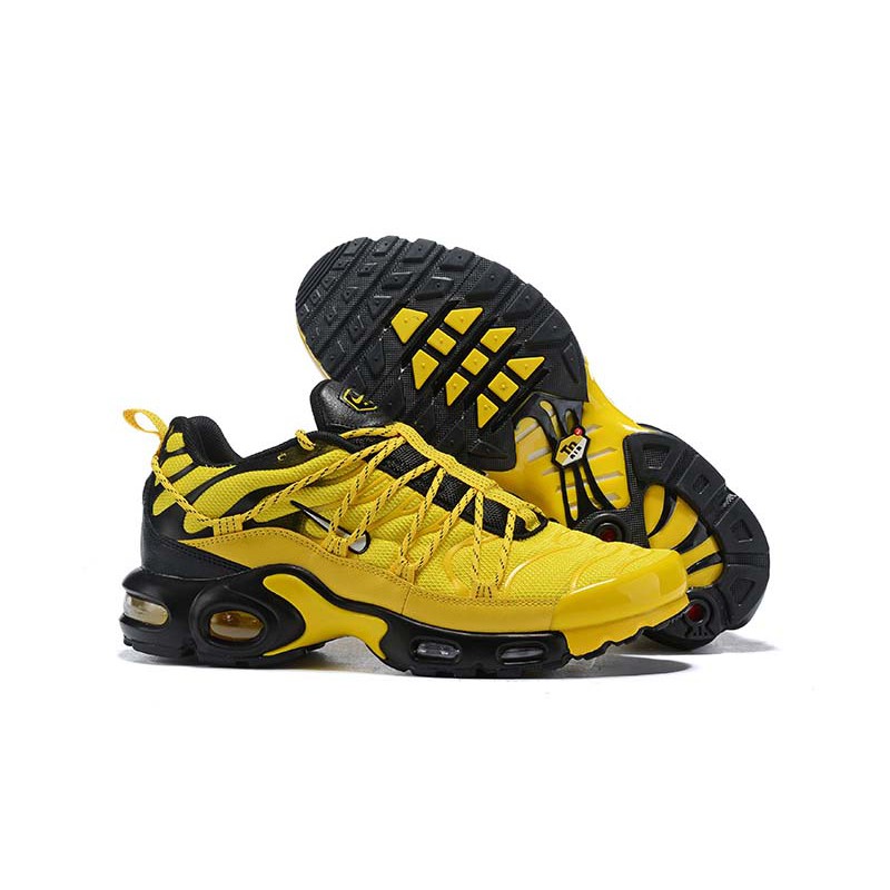 nike air max plus yellow and black