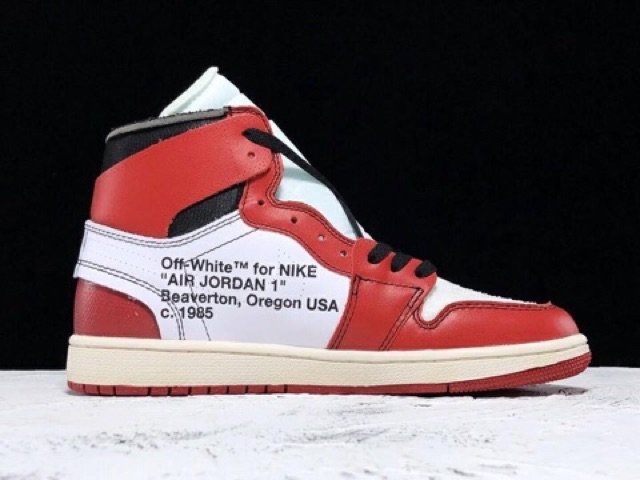aj1 ow chicago