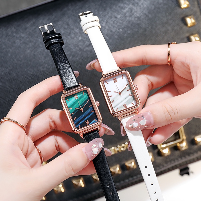 Explosions ladies watch female online celebrity with small square table Peacock green small green watch leisure fashion female watch