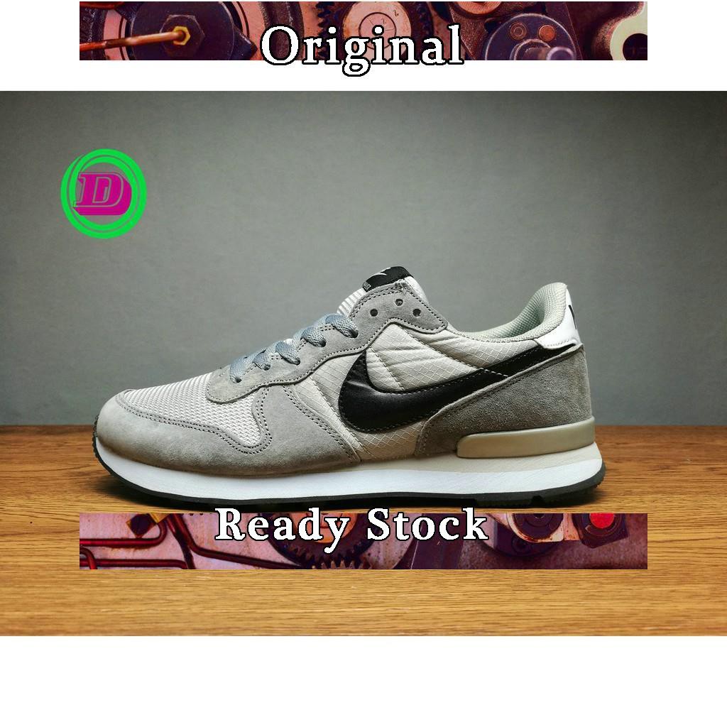 nike internationalist sizing