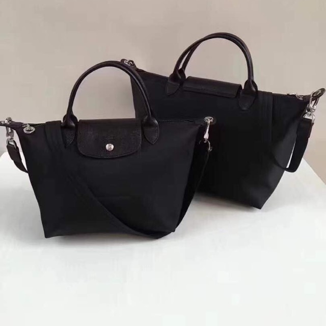 longchamp mini sling bag