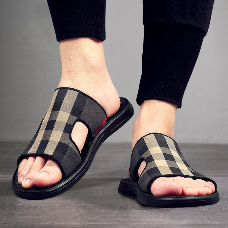 trendy slippers 2019