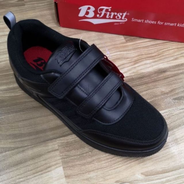 Bata Bfirst 6807 Large Size School Shoe Kasut Sekolah Berpelekat