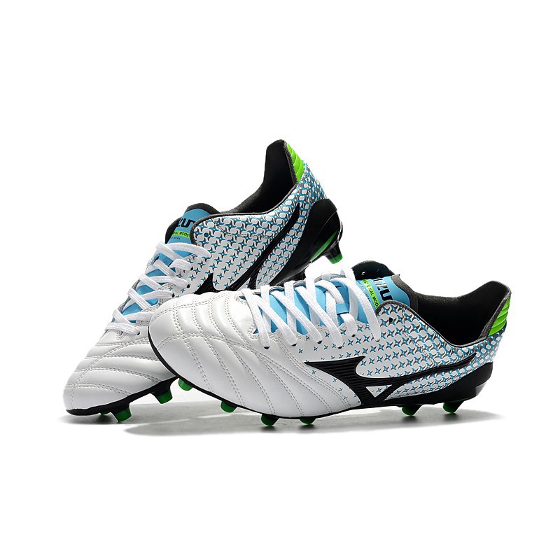 mizuno soccer cleats