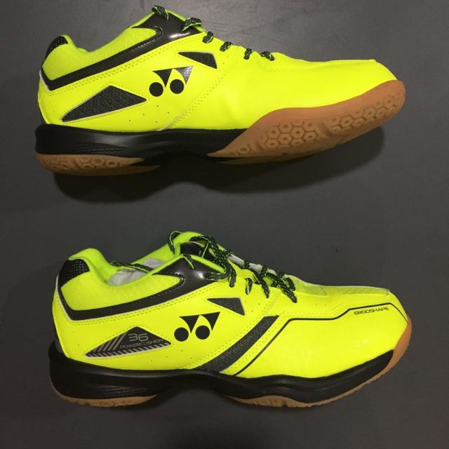 yonex power cushion 36