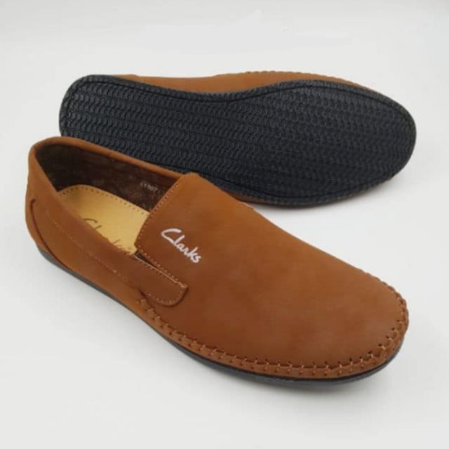 clarks mens leather loafers