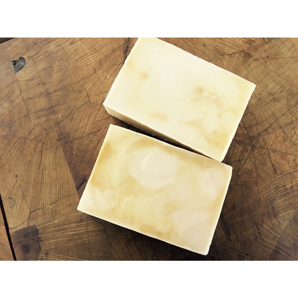 FRANKINCENSE & MYRRH HANDMADE SOAP BAR - THE SOAP CELLAR