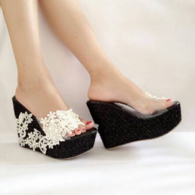 wedges shopee