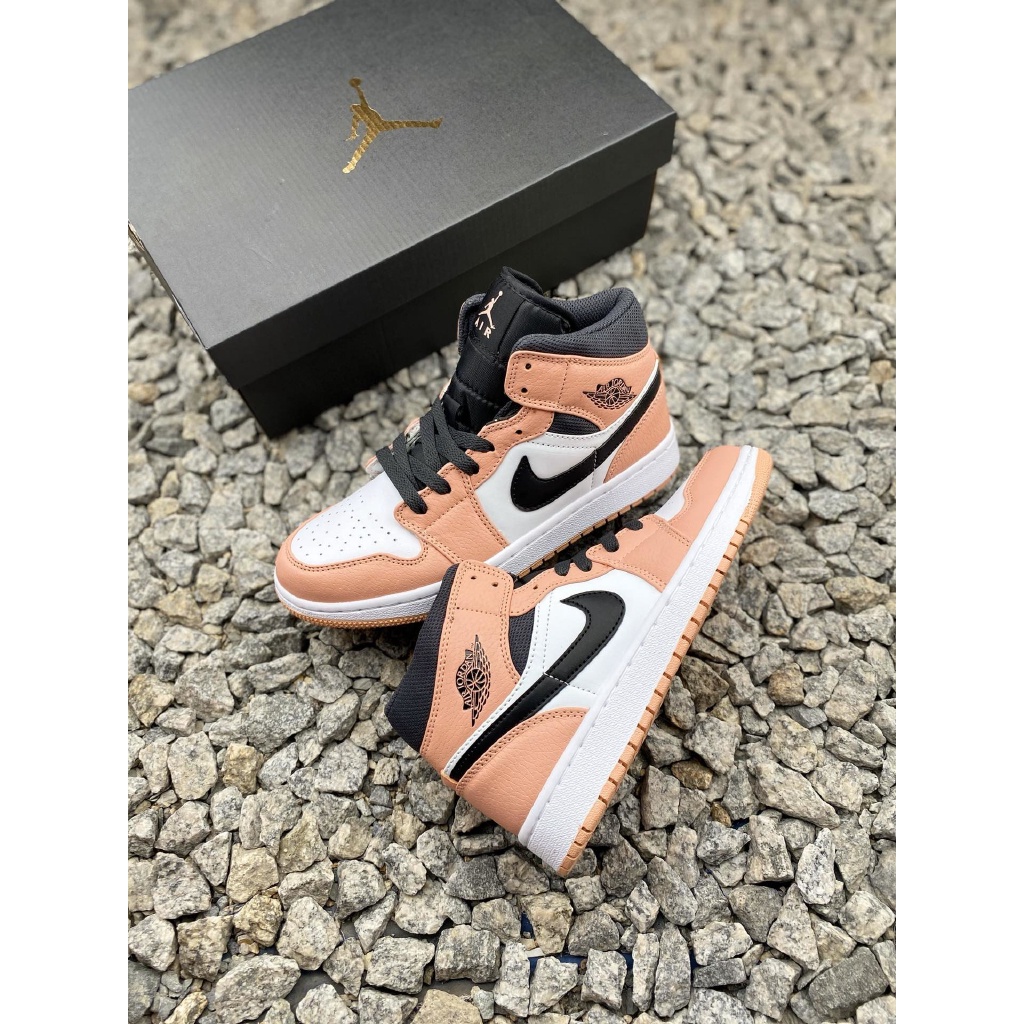 aj1 mid quartz
