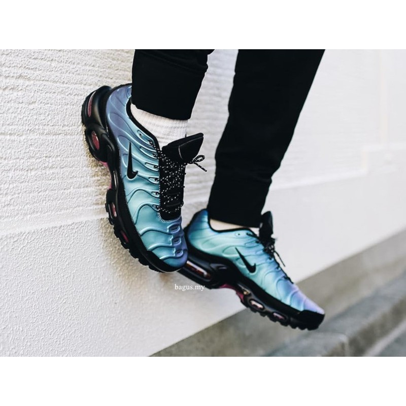??Air Max Plus SE TN ??'Black Laser Fuchsia' Throwback Future Pack men running shoes sports nike shoes AJ2013 006 ??Air Max Plus SE TN ??'Black Laser Fuchsia' Throwback Future Pack men running shoes sports nike shoes AJ2013 006