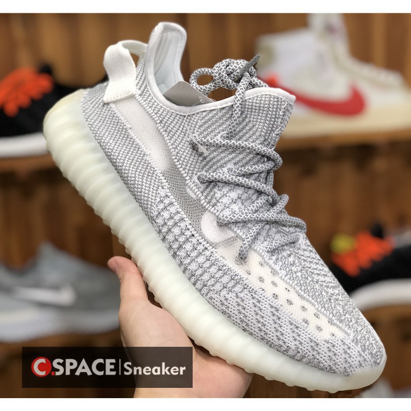 YEEZY BOOST 350 V2 STATIC 3M REFLECTIVE This release