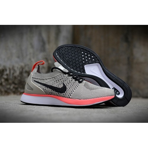 nike flyknit racer 2