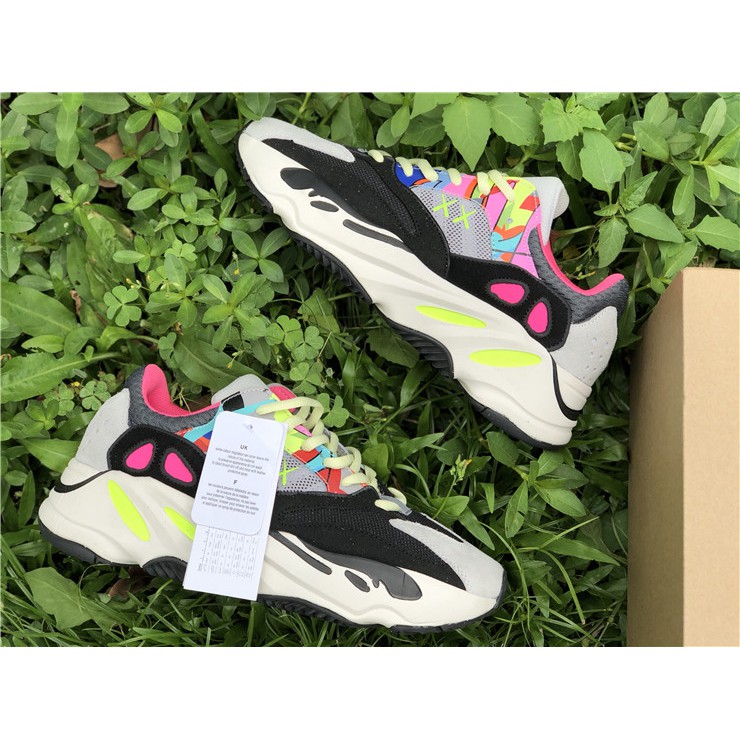 kaws x yeezy boost 700