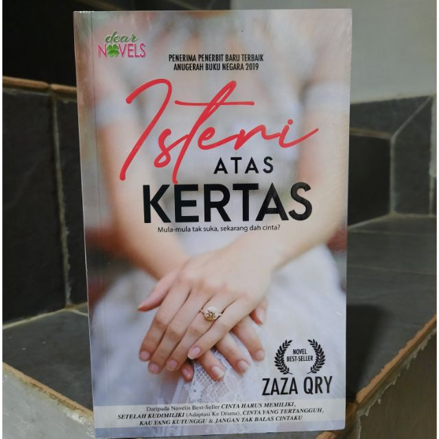 Sinopsis Novel Isteri Atas Kertas - isterisahdu