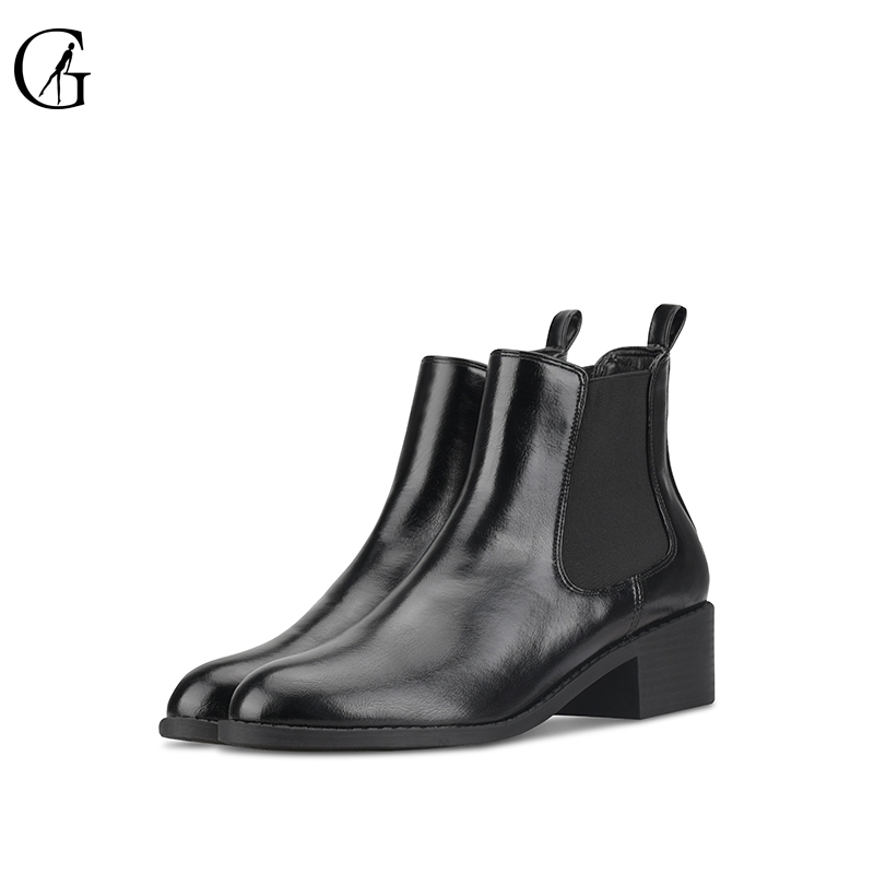 black round toe chelsea boots