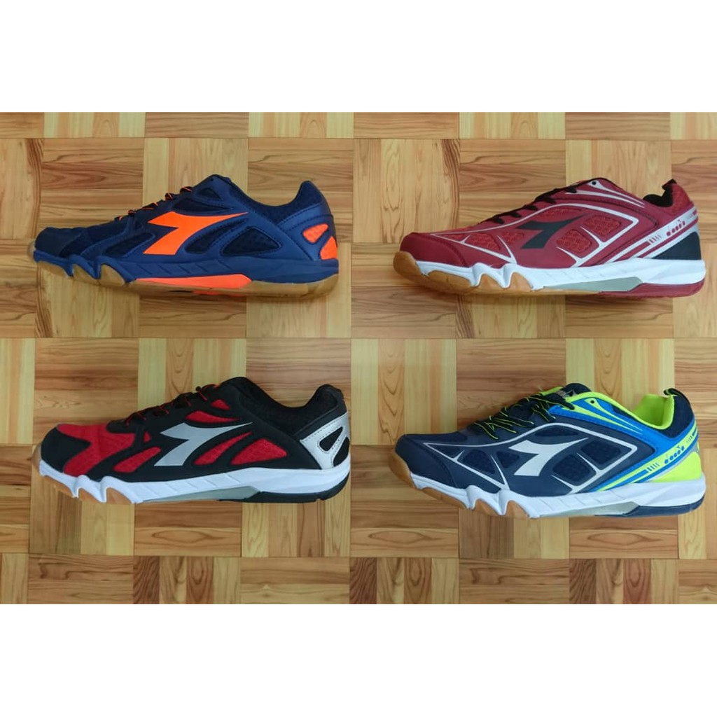 diadora badminton