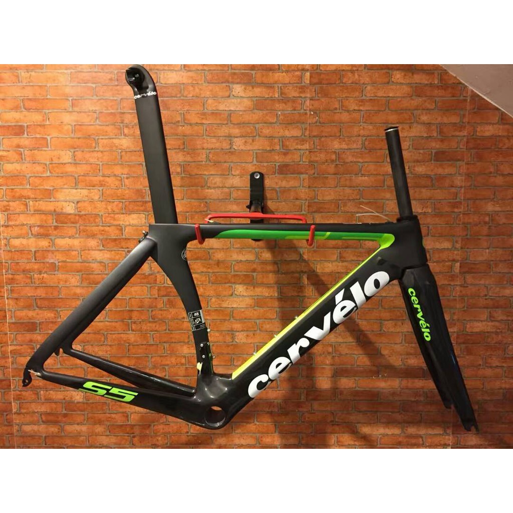 cervelo carbon frame