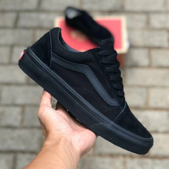 vans full black