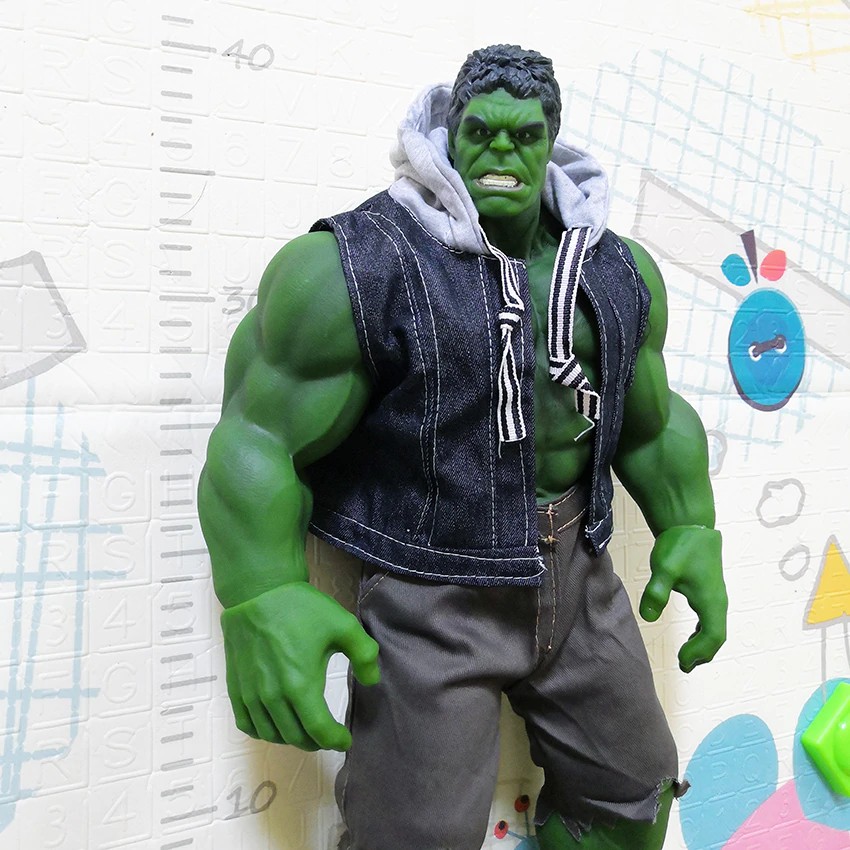 big hulk action figure