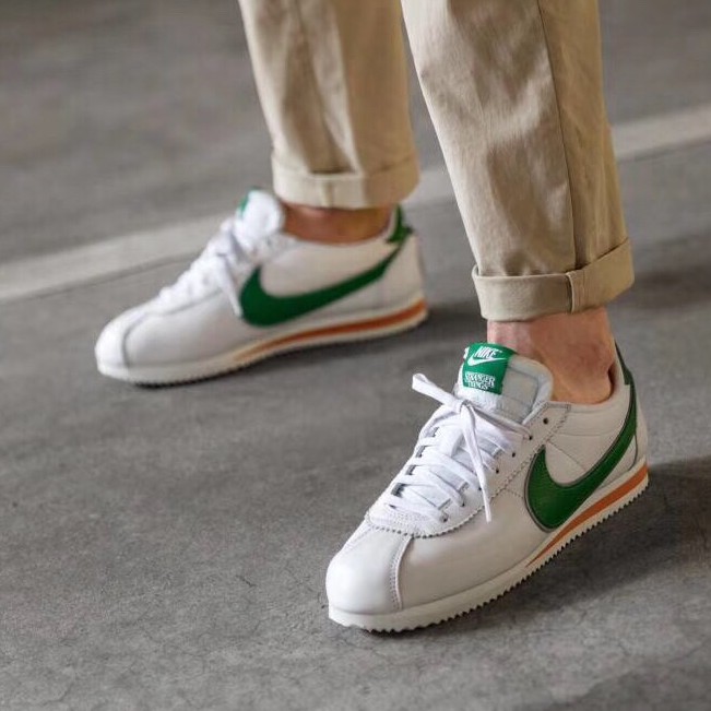 nike cortez stranger