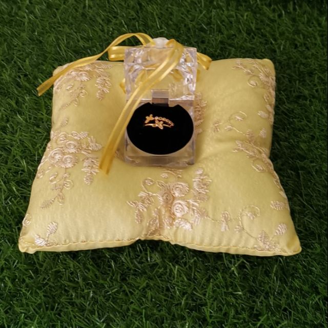 Bekas hantaran tempat letak cincin gold  Shopee Malaysia