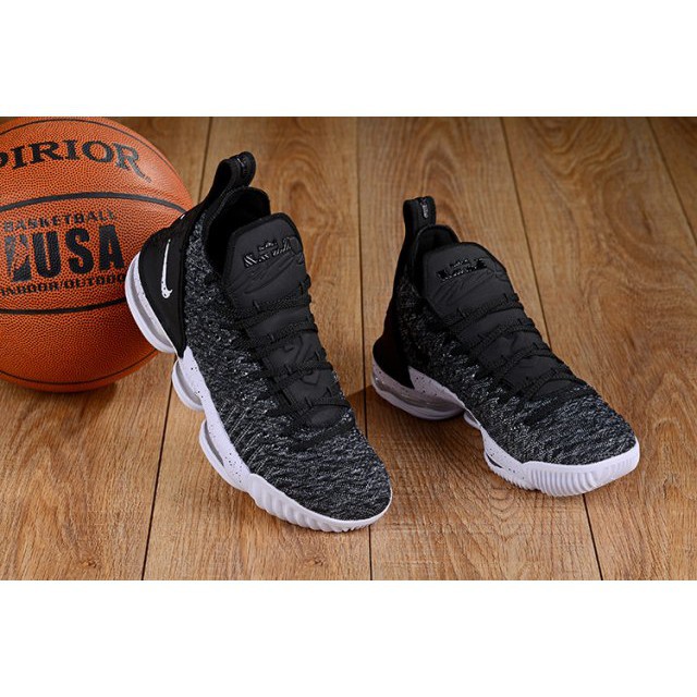 lebron 16 oreo price