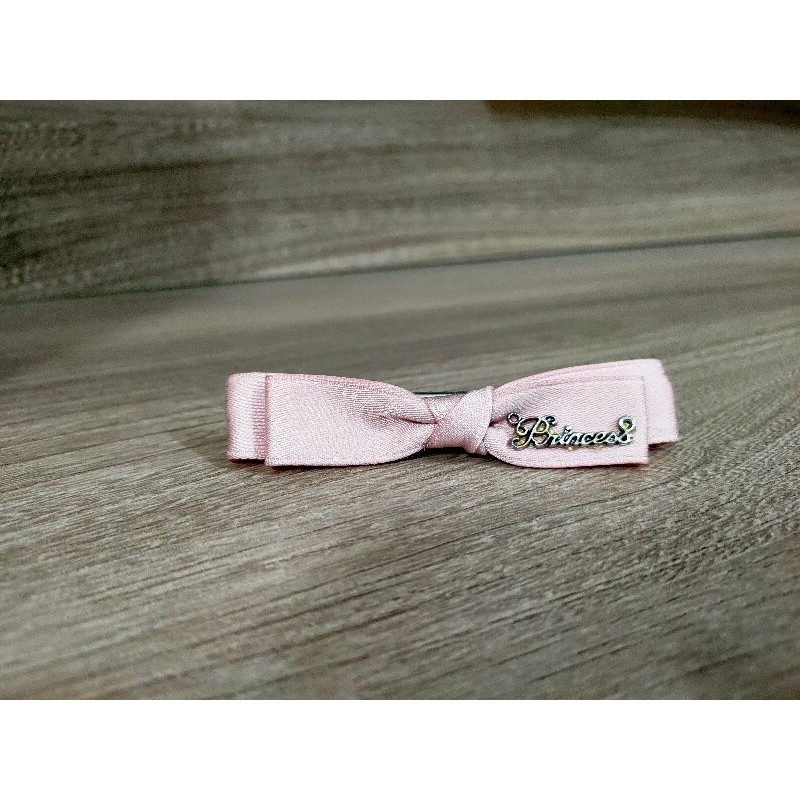 Stock clearance- plain colour ribbon bow hairclip