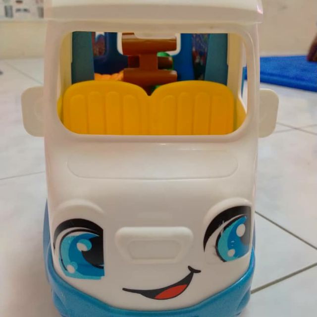 little people camper van