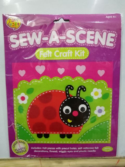 Sew a Scene Children's Felt Craft Kit Plastic Needle Wiggly Eyes Kids 4 Designs 