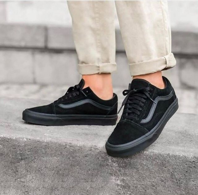 vans old skool all black