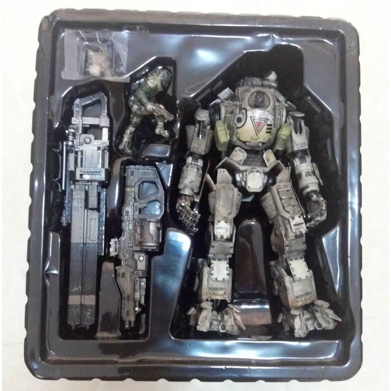 play arts titanfall