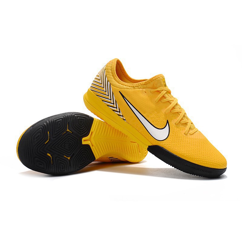 women's indoor soccer shoes nike mercurial